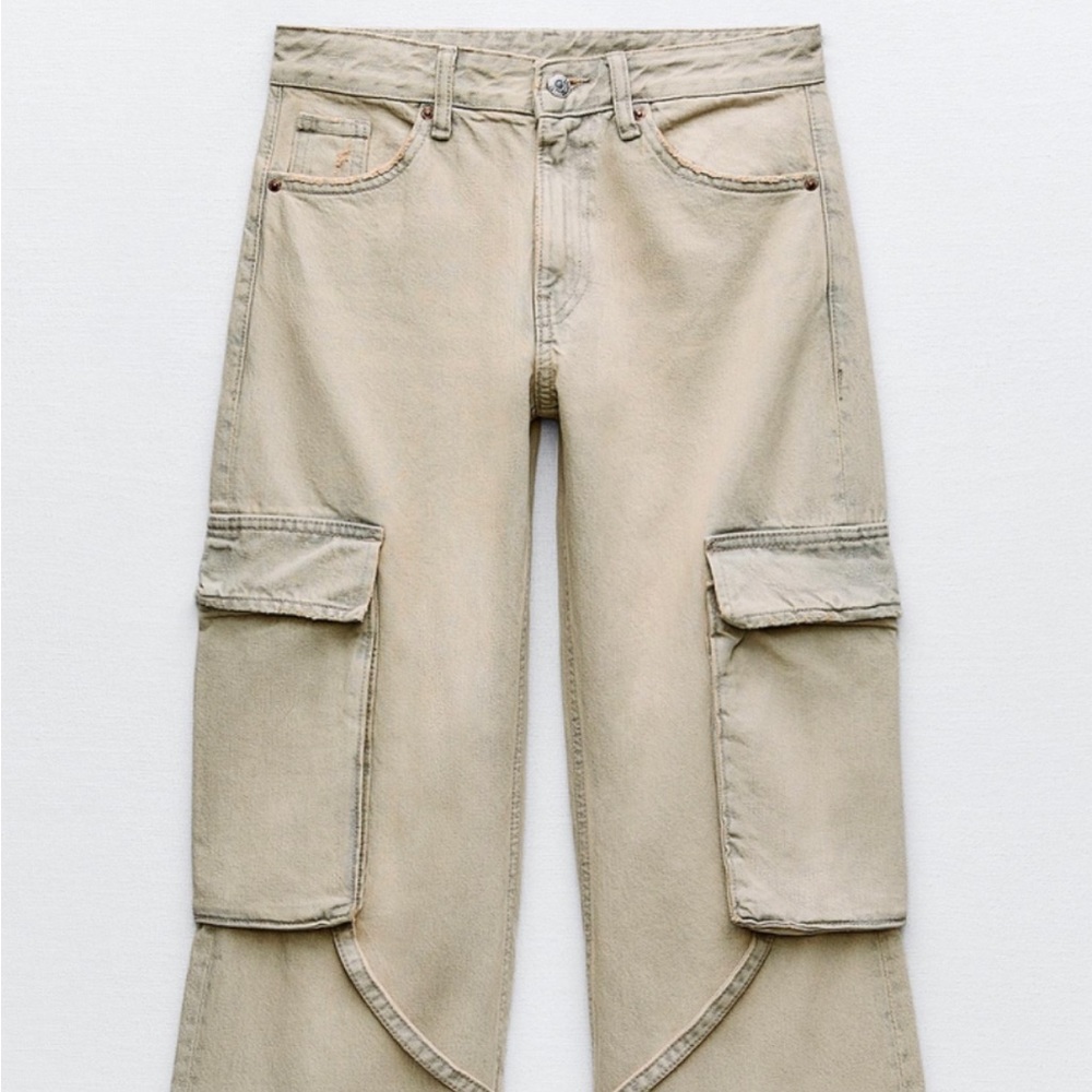 ZARA WIDE LEG CARGO NEVER USED